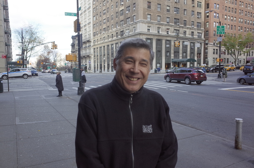 Chance Meeting with Andrei Moskowitz, At Pier 72 (where I had breakfast). One hour is enough to make a new friend.